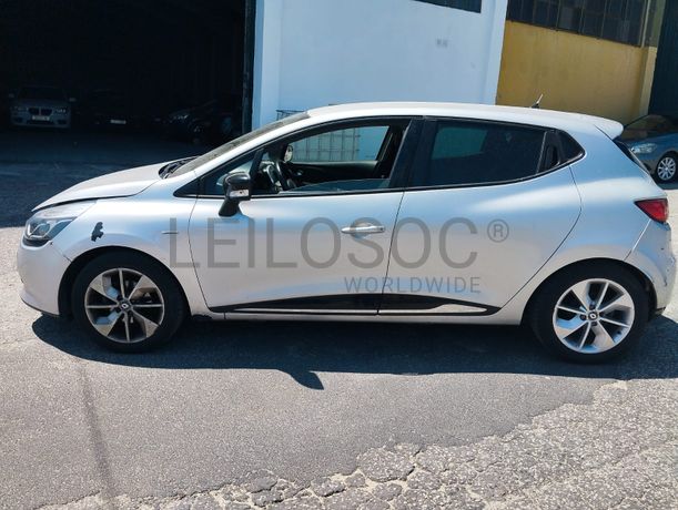 Renault Clio · Ano 2016
