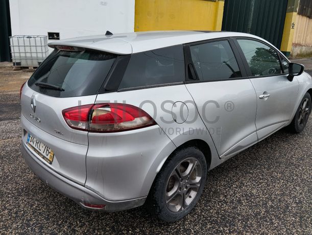 Renault Clio 4 Grantour 1.5 DCI · Ano 2016