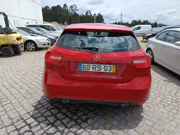 Mercedes-Benz A180 1.5 CDI · Ano 2013