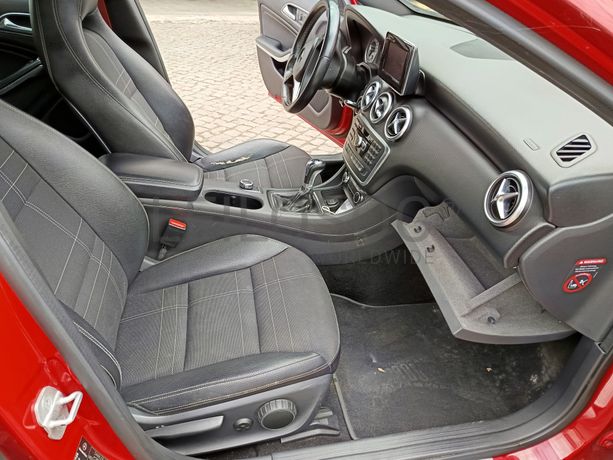 Mercedes-Benz A180 1.5 CDI · Ano 2013