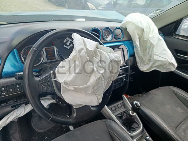 Suzuki Vitara · Ano 2016