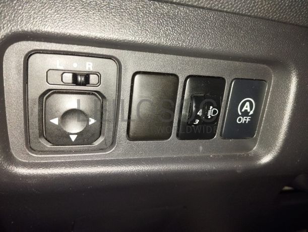 Mitsubishi Space Star · Ano 2014