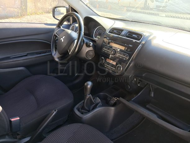 Mitsubishi Space Star · Ano 2014