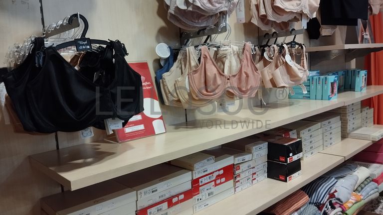 Lingerie · Roupa Interior · Mobiliário