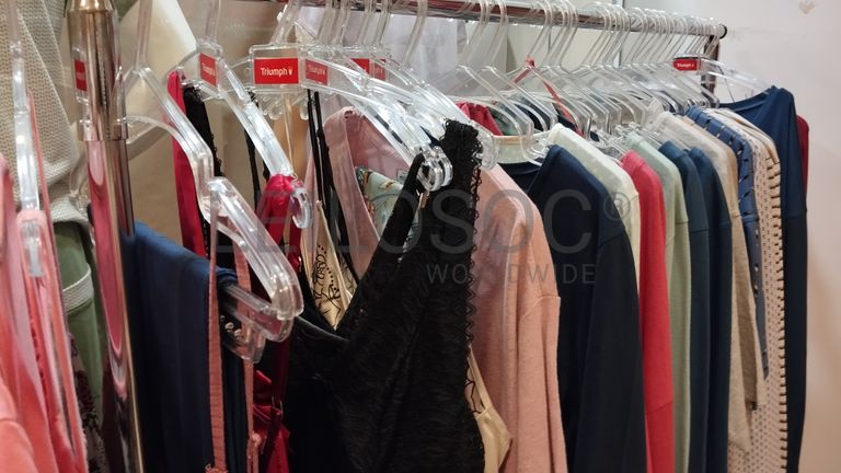 Lingerie · Roupa Interior · Mobiliário