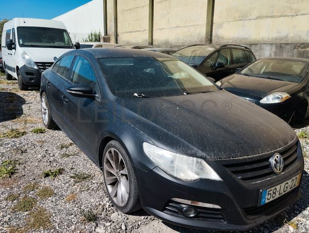 Volkswagen Passat · Ano 2011