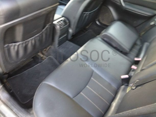 Mercedes-Benz C220 CDI · Ano 2007