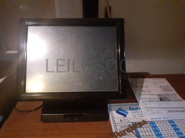 Material de Costura · Artigos de Retrosaria · Mobiliário de Escritório · Expositores