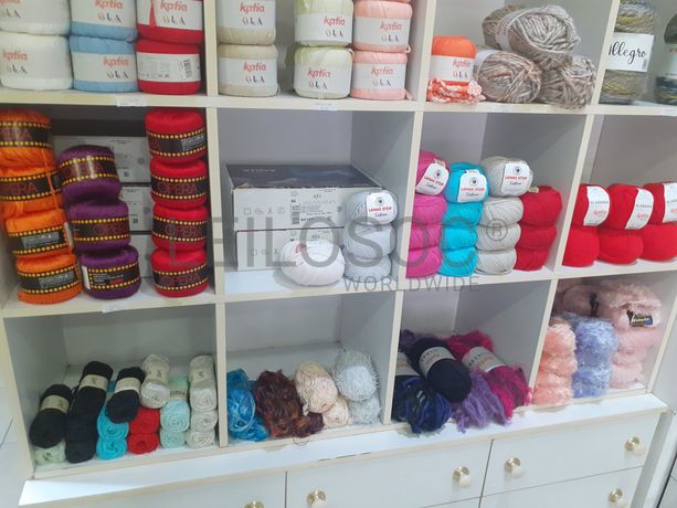 Material de Costura · Artigos de Retrosaria · Mobiliário de Escritório · Expositores