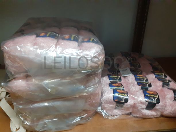 Material de Costura · Artigos de Retrosaria · Mobiliário de Escritório · Expositores