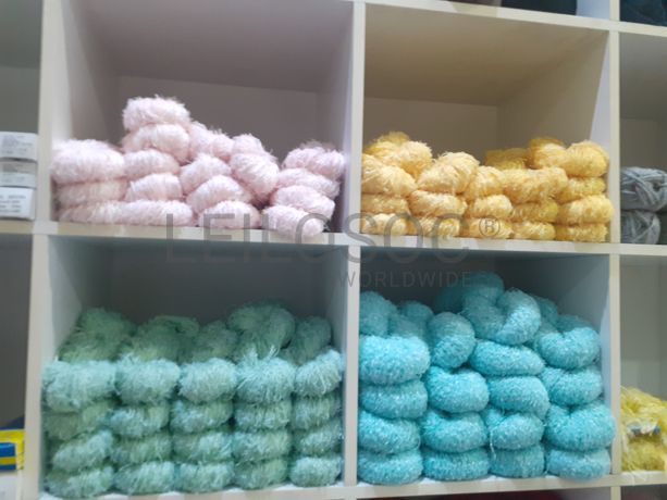 Material de Costura · Artigos de Retrosaria · Mobiliário de Escritório · Expositores