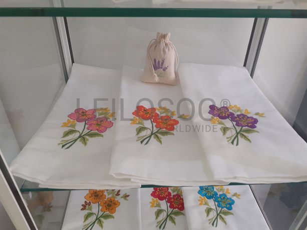 Material de Costura · Artigos de Retrosaria · Mobiliário de Escritório · Expositores