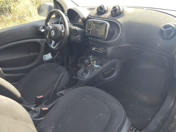 Smart Fortwo 453 Coupé · Ano 2015