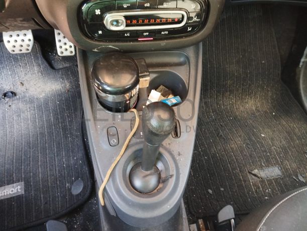 Smart Fortwo 453 Coupé · Ano 2015