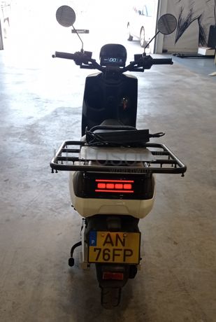 Urban Electric Motors LX05 · Ano 2021