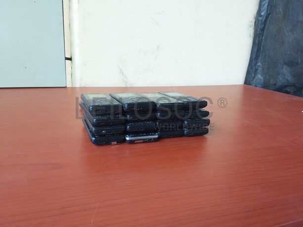 Telemóveis Itel e NOKIA