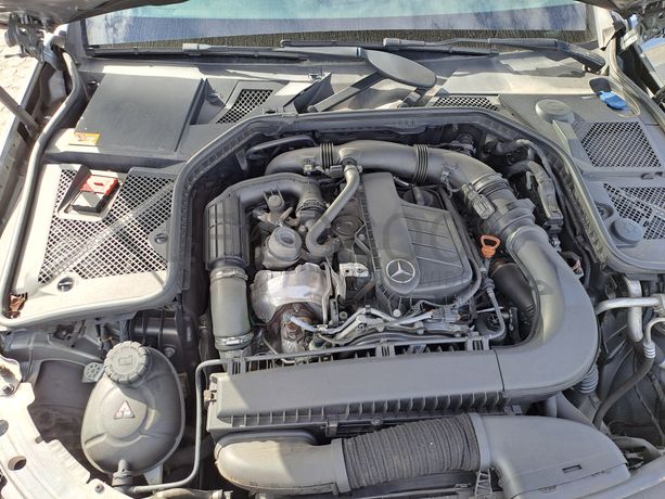 Mercedes-Benz C200 D · Ano 2014