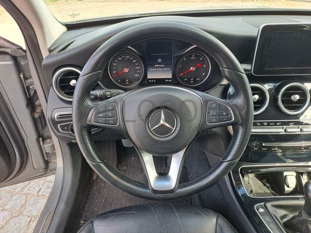 Mercedes-Benz C200 D · Ano 2014