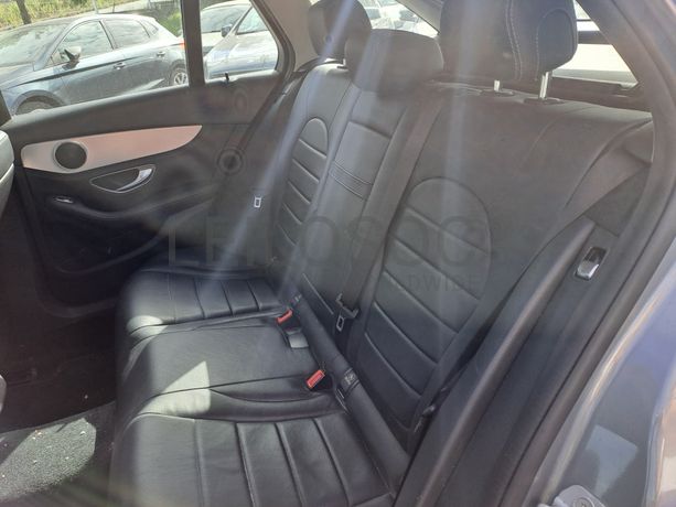 Mercedes-Benz C200 D · Ano 2014