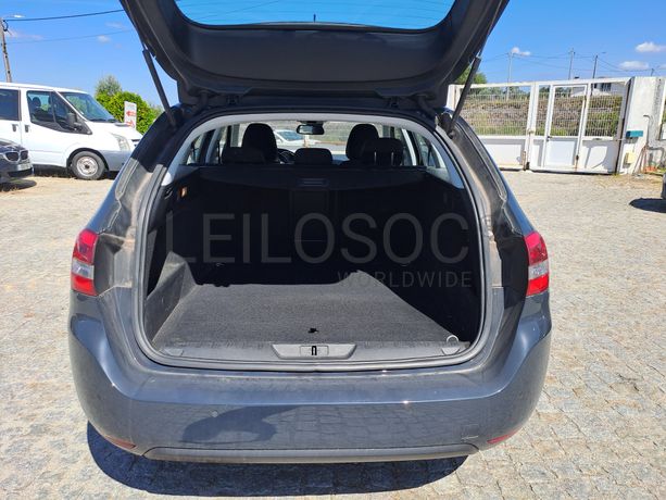 Peugeot 308 · Ano 2017