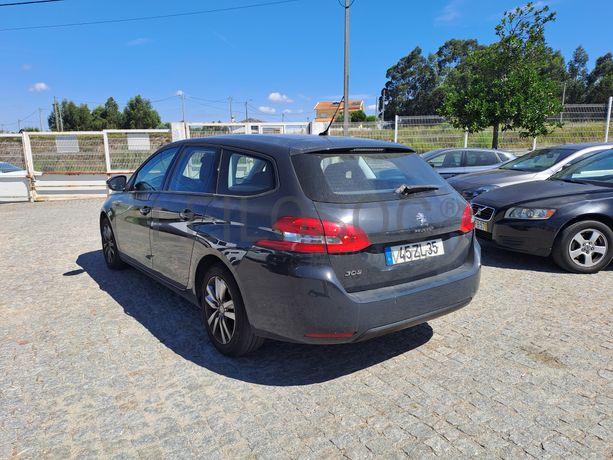 Peugeot 308 · Ano 2017