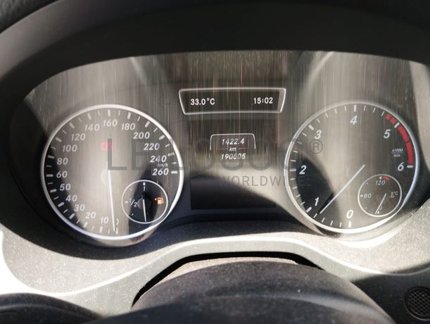 Mercedes-Benz A 180 · Ano 2015