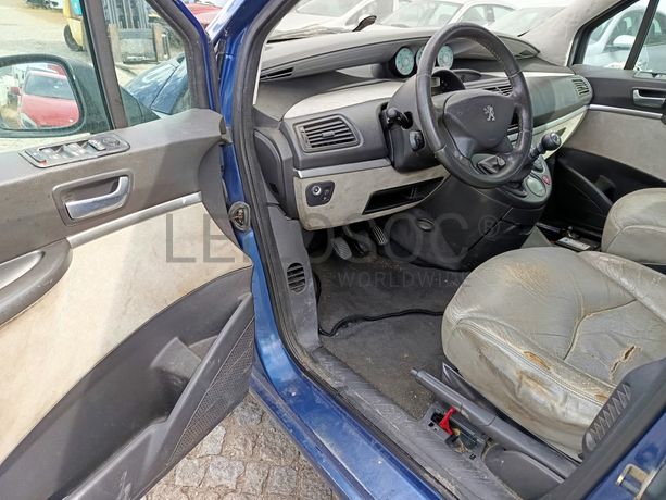 Peugeot 807 · Ano 2003