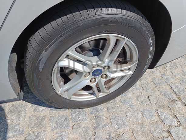 Ford Focus · Ano 2019