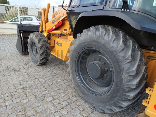 Retroescavadora Case - Ano 2000