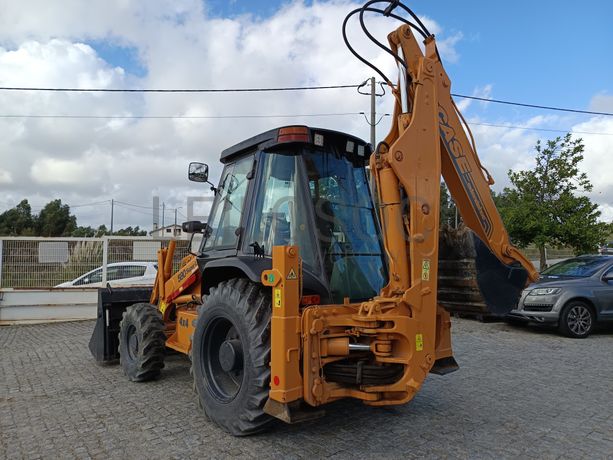 Retroescavadora Case - Ano 2000