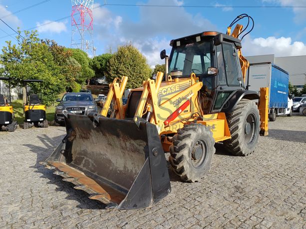 Retroescavadora Case - Ano 2000