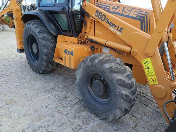Retroescavadora Case - Ano 2000