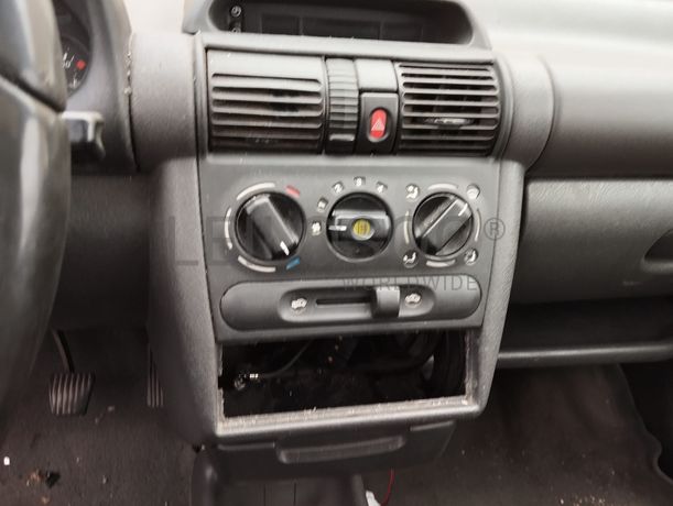 Opel Corsa B · Ano 1993