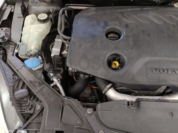 Volvo V40 · Ano 2013