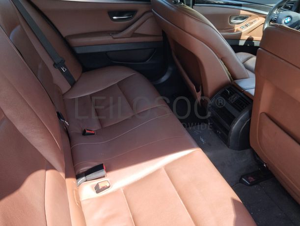BMW 520D · Ano 2011