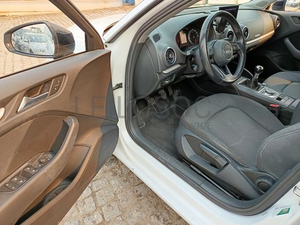 Audi A3 - Ano 2017