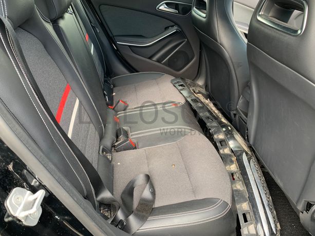 Mercedes-Benz A180 · Ano 2013