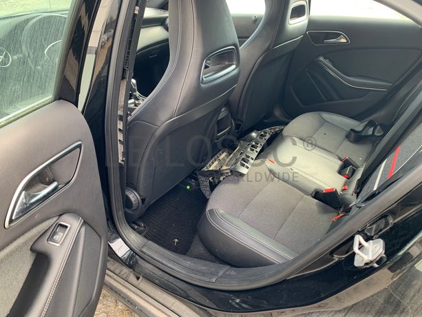 Mercedes-Benz A180 · Ano 2013