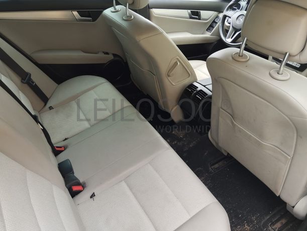 Mercedes-Benz C 220 CDI · Ano 2011
