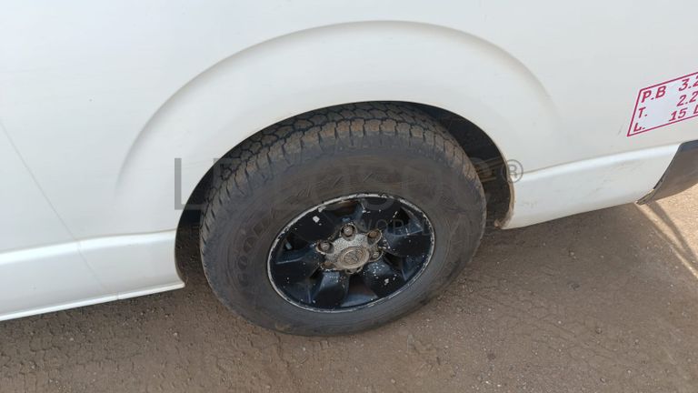 Toyota Hiace · Ano 2006