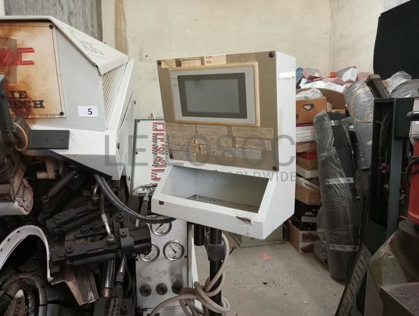 Máquina de Montar Bicos