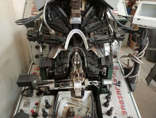 Máquina de Montar Bicos