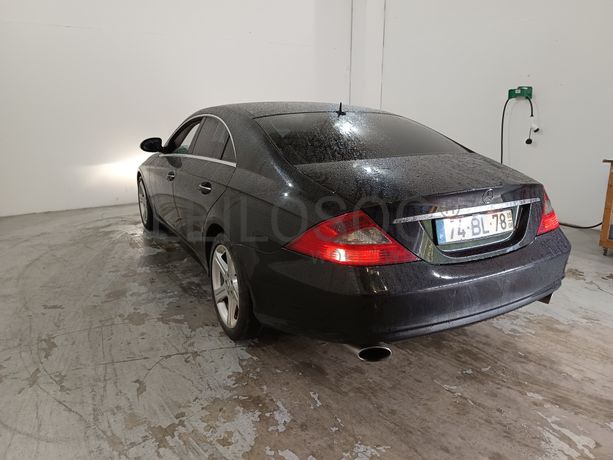 Mercedes-Benz CLS 320CDI · Ano 2005