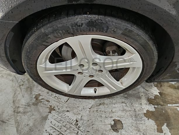 Mercedes-Benz CLS 320CDI · Ano 2005