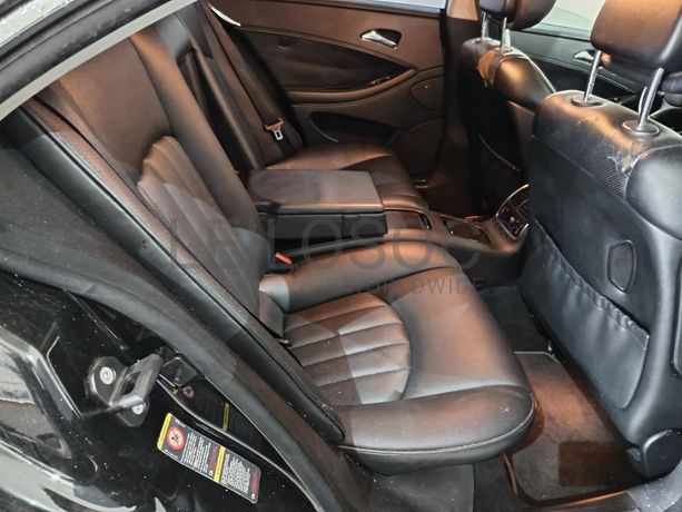 Mercedes-Benz CLS 320CDI · Ano 2005