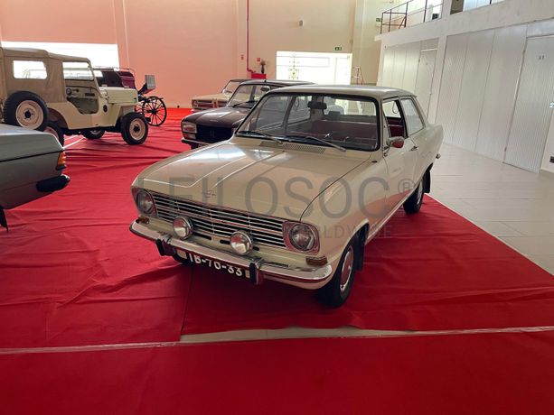 Opel Kadett Sedan 2 Door 1.1 · Ano 1967