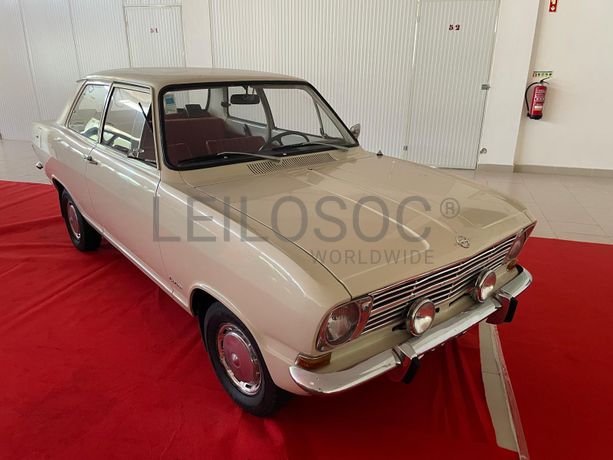 Opel Kadett Sedan 2 Door 1.1 · Ano 1967