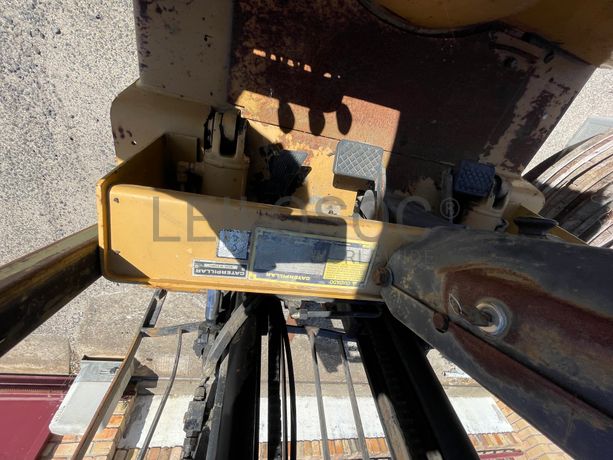 Empilhador Caterpillar