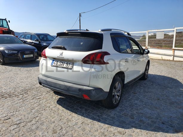 Peugeot 2008 · Ano 2017