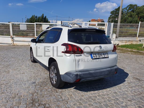 Peugeot 2008 · Ano 2017